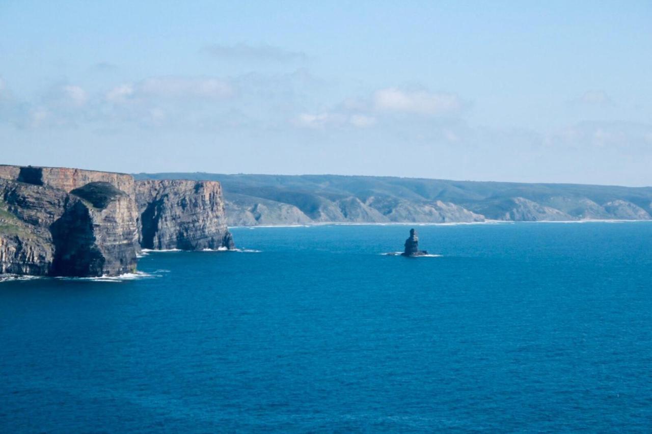 The Lighthouse Hostel Arrifana ألخيزور المظهر الخارجي الصورة