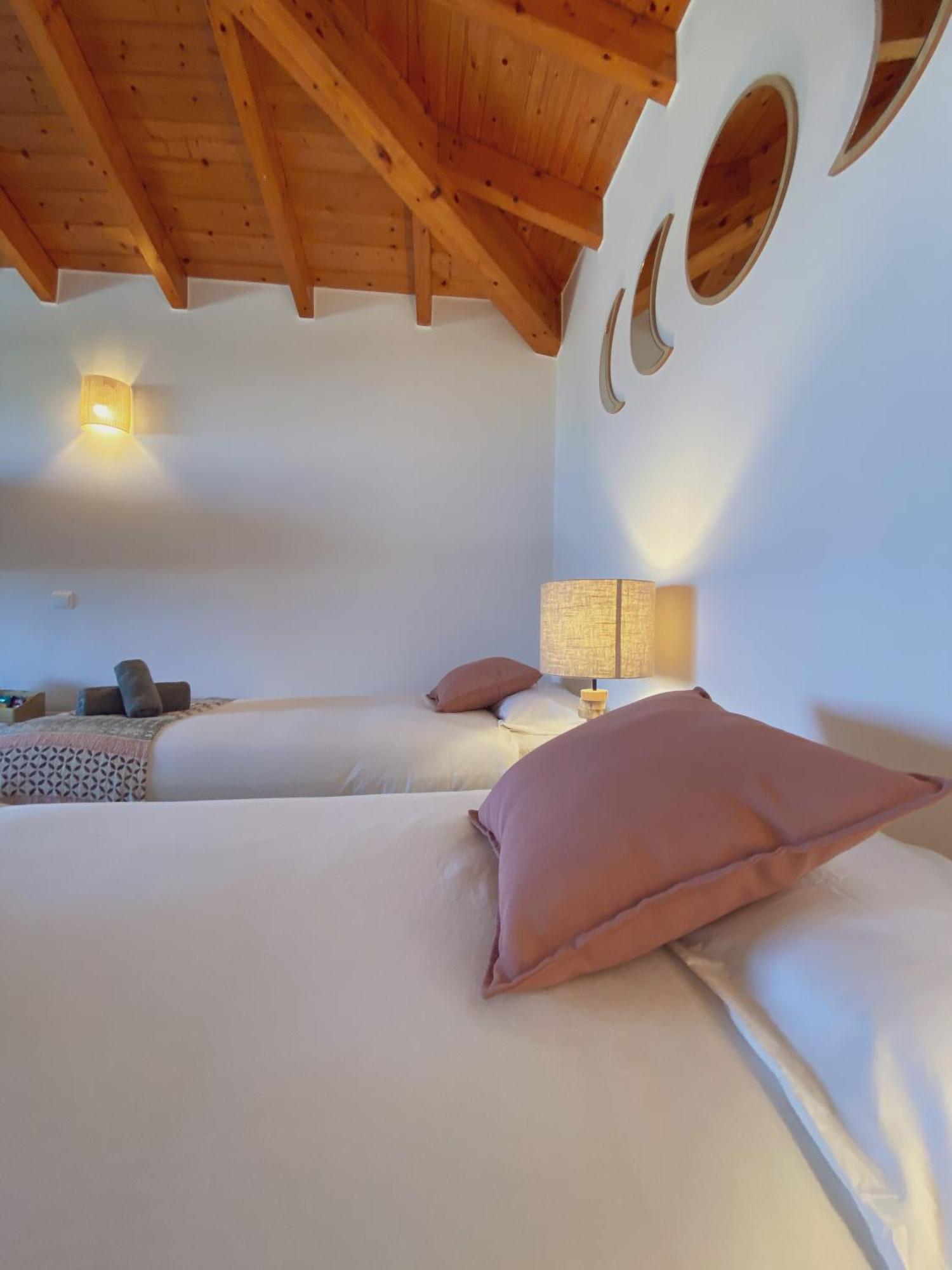 The Lighthouse Hostel Arrifana ألخيزور المظهر الخارجي الصورة